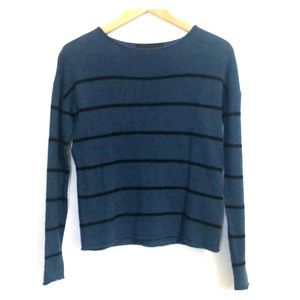Line 100% cashmere sweater XS